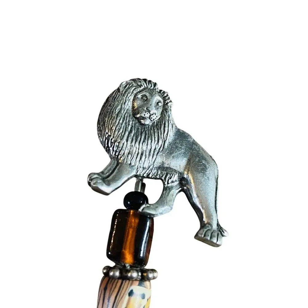 Vintage 1987 Maiden Vermont DP Ltd Lion Beaded Bracelet Signed 8.5